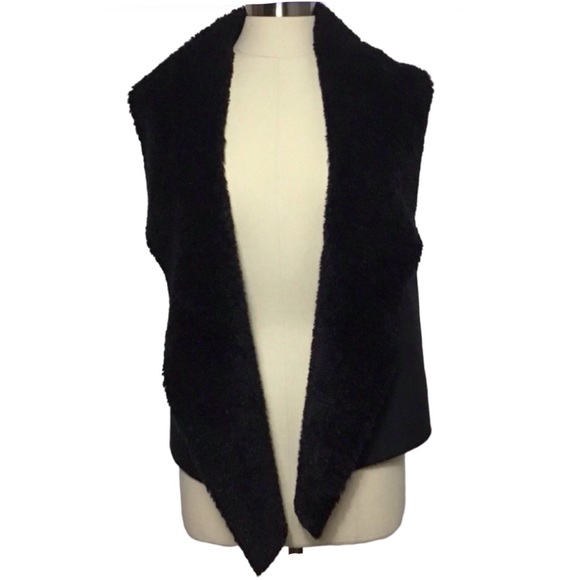 Chelsea & Theodore Faux Fur Vest (NWT) (Size: Small) - Picture 2 of 5